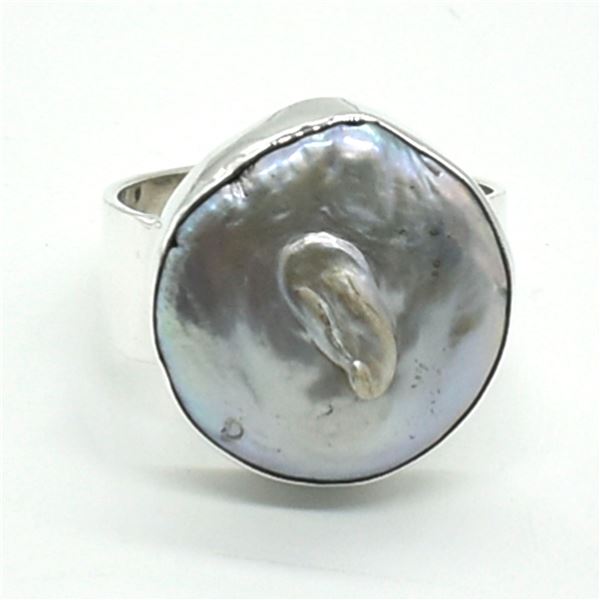 SILVER PEARL(11.7CT) RING SIZE 9