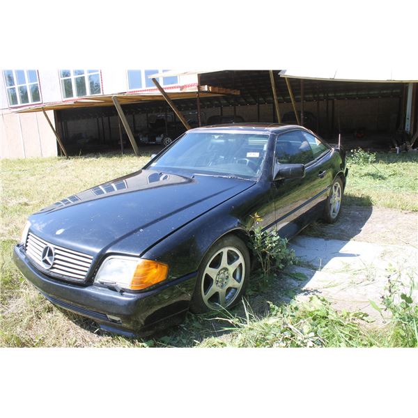 1991 Mercedes, 500 SL, Black (2 Door), Approx. 150,000 Miles. VIN- WDBFA66E6MF033017