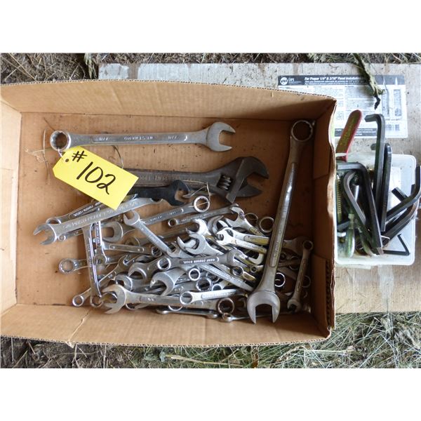 Box of Comb. Wrenches