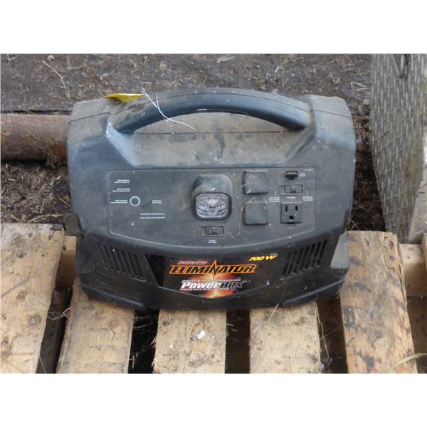 700 W Power Pack Booster