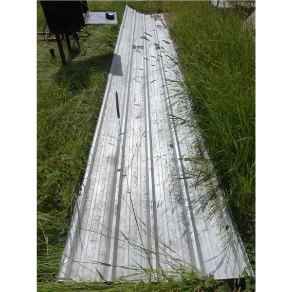 1 Sheet, Approx. 20'