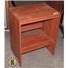 Image 1 : ESTATE SIDE TABLE