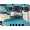 Image 12 : Makita B03710 Finishing Sander