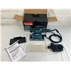 Image 5 : Makita B03710 Finishing Sander