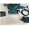 Image 7 : Makita B03710 Finishing Sander