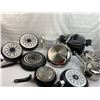 Image 7 : Kitchen Cookware Lot