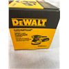 Image 3 : DeWALT 5" Hook & Loop Random Orbit Set
