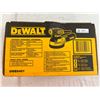 Image 6 : DeWALT 5" Hook & Loop Random Orbit Set