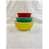 Image 1 : Set of 3 Pyrex Bowls