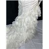 Image 9 : Modeca Collection Wedding Dress