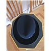Image 2 : Vintage Dobbs Royal Stetson Black Gentleman's Hat (Size Unknown - Inner Rim is 7.5" x 6.5")
