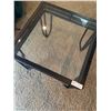 Image 1 : Side Table Glass 21 x 21 x 21