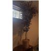 Image 2 : Silk Artificial Tree With Lights 85H x 33W