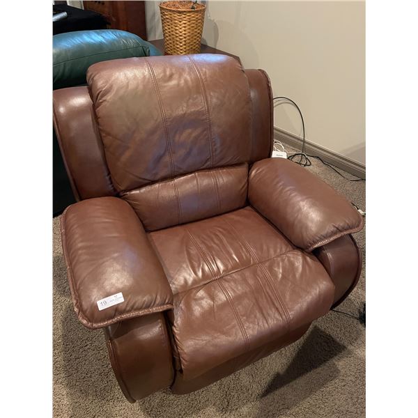 high quality brown recliner   34Hx37Wx32L
