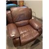 Image 1 : high quality brown recliner   34Hx37Wx32L