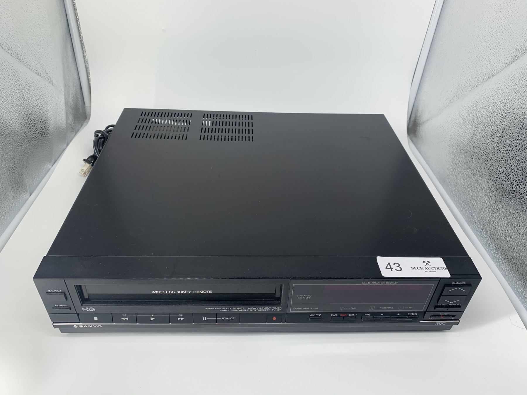 Sanyo Video Cassette Recorder VHR2350 Beck Auctions Inc.