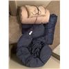 Image 2 : Blanket & Duvets Assortment + Sleeping Bag