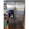Image 1 : Frigidaire Fridge Working