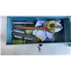 Image 8 : BLUE TOOLBOX WITH CONTENTS AND DRILL BITS