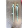 Image 2 : POST HOLE DIGGER AND 2 POST MOUNTS