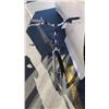 Image 8 : BLUE NISHIKI BIKE