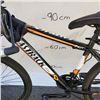 Image 2 : BLACK/ORANGE FASTRACK BIKE
