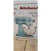 Image 2 : KITCHENAID 5 QUART TILT HEAD STAND MIXER -TESTED WORKING, RETAIL $629