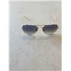 Image 8 : 2 RAYBAN SUNGLSSES AND ONE CASE