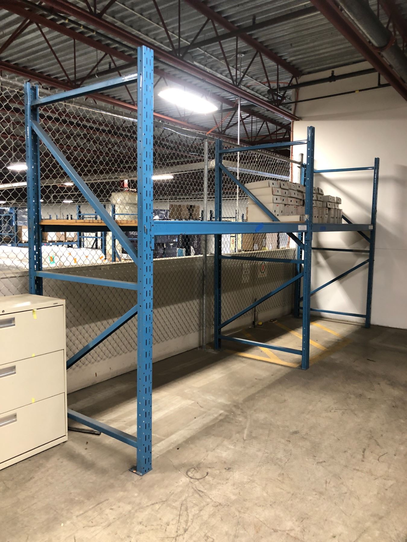 Warehouse Pallet Racking (small) - includes 24 vertical panels (approx ...