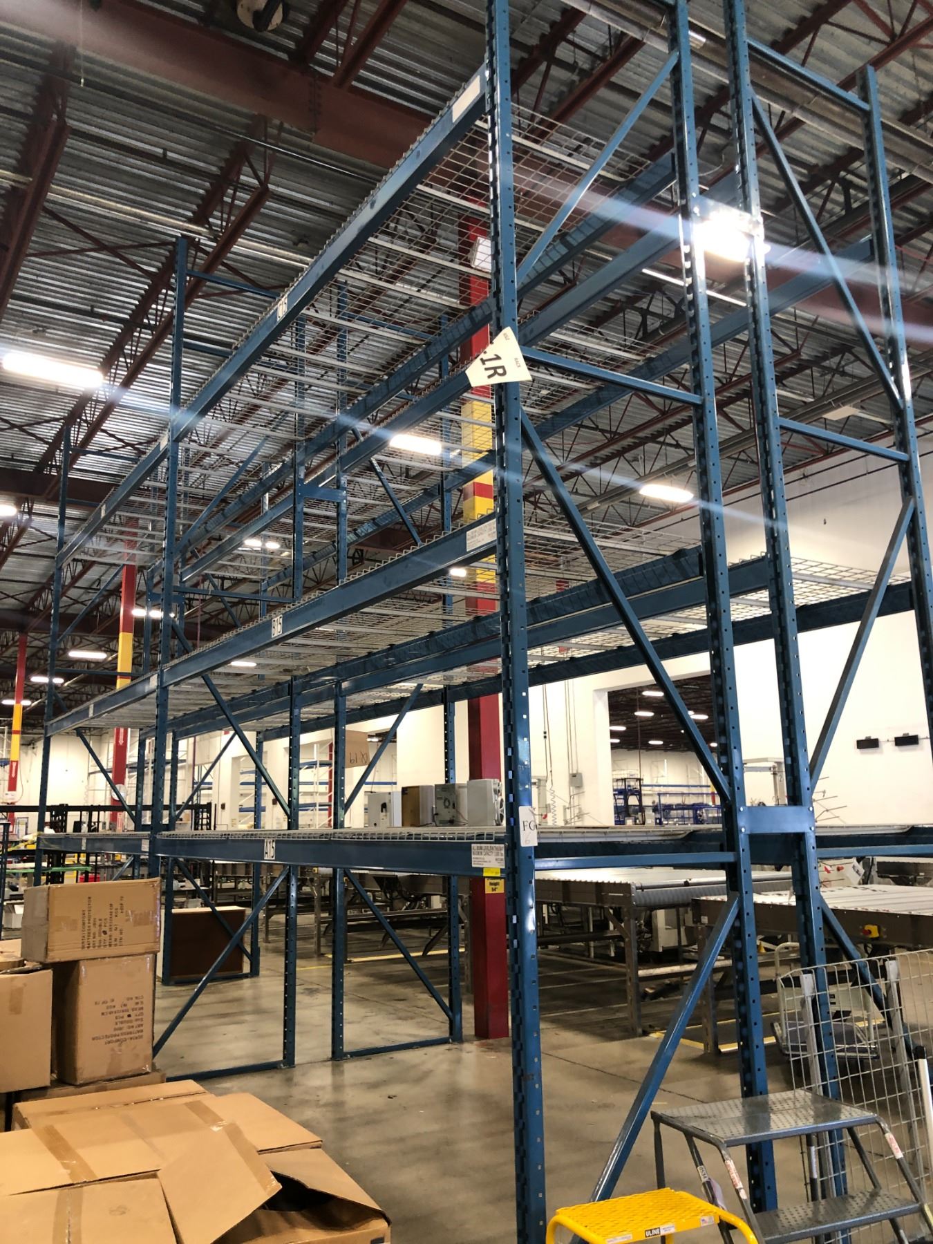 Warehouse Pallet Racking w/mesh decking's - includes 6 vertical panels ...