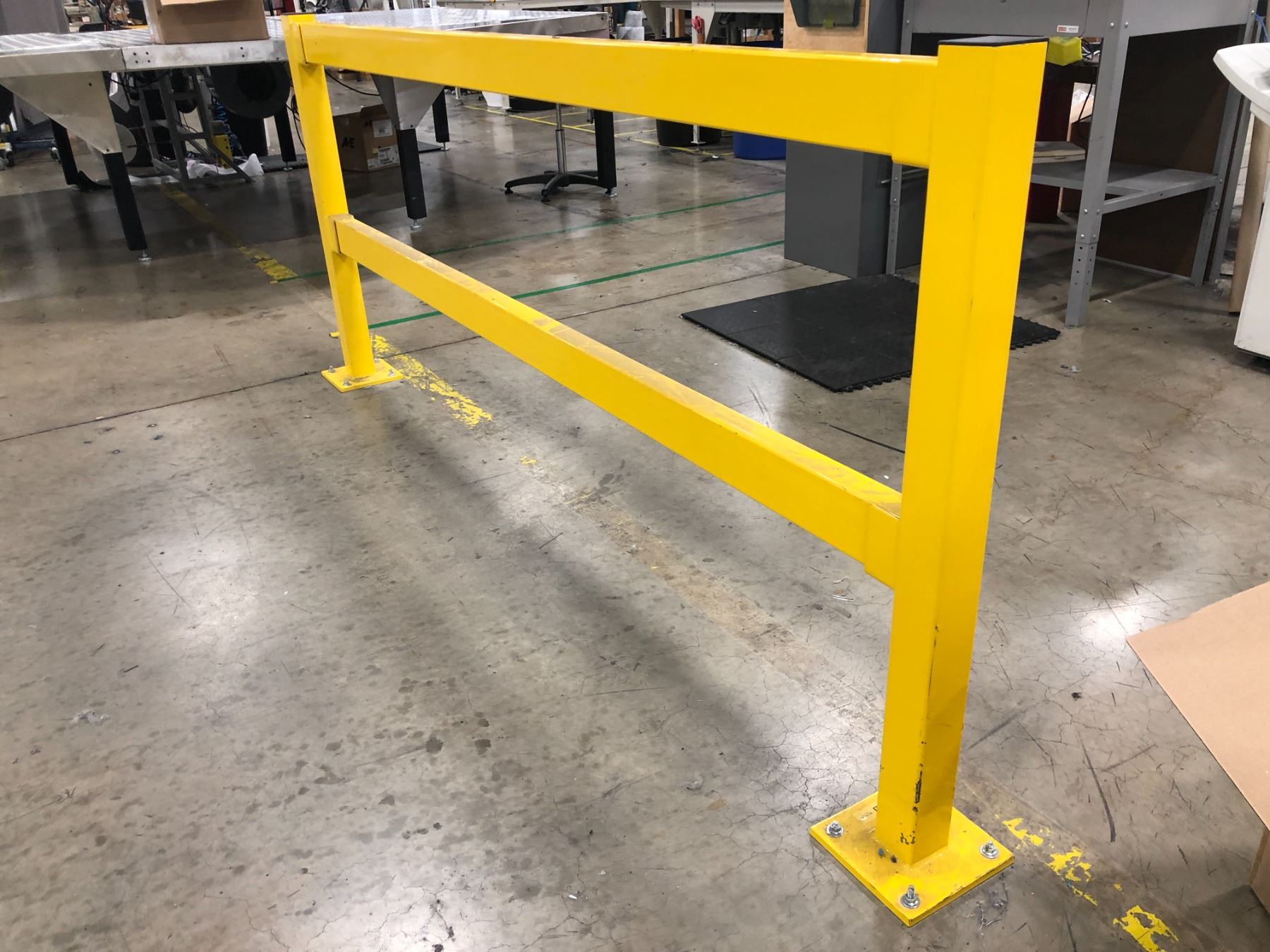 Uline - Light Duty Guard Rails - includes 12 vertical pcs (3ft. 6in ...