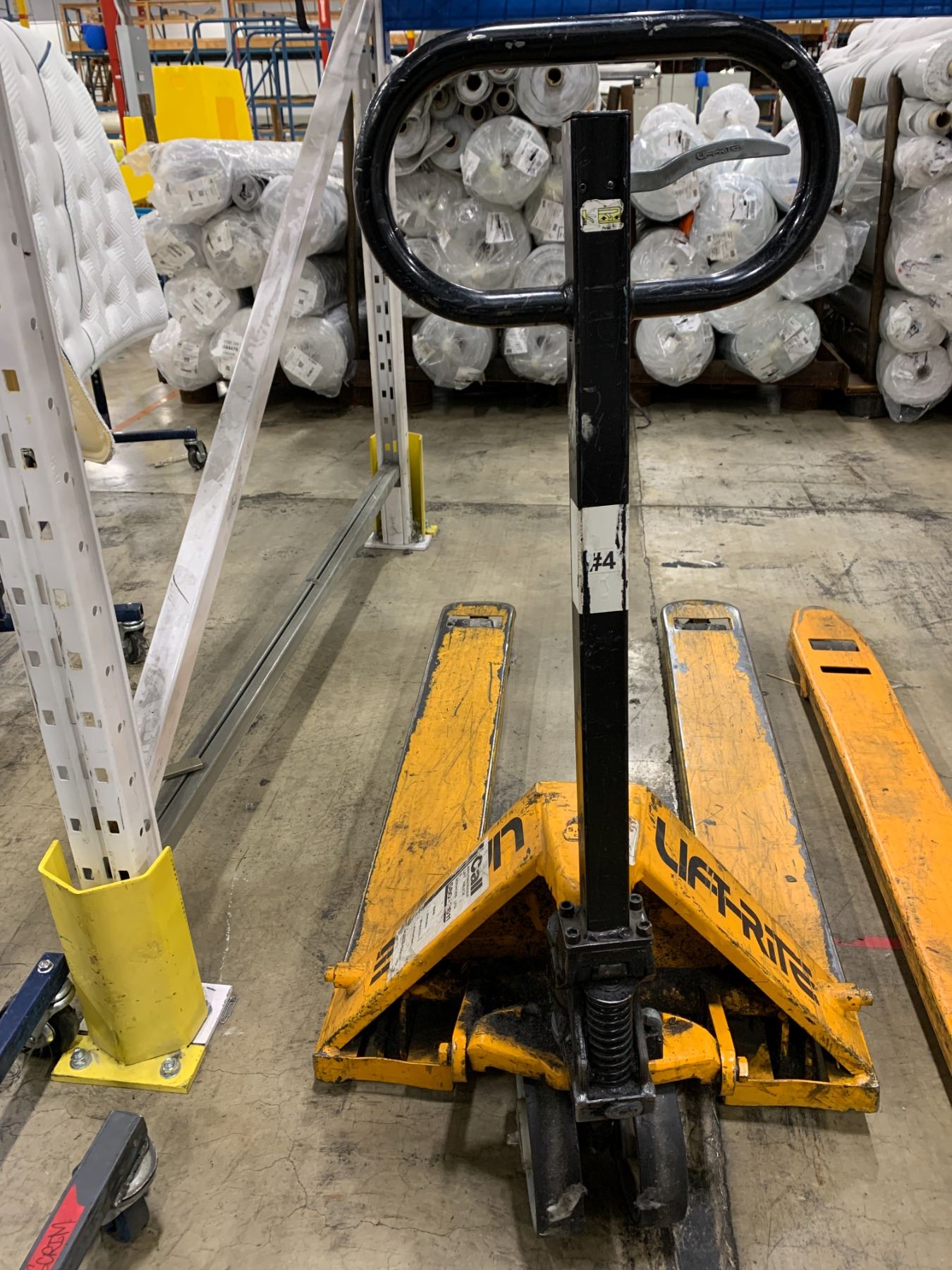 Lift-Rite - Standard fork Pallet truck/Pallet Jack