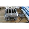 Image 1 : Cuisinart S/S Toaster