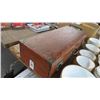 Image 3 : Vintage Wood Toolbox