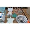 Image 3 : Artglass Wine Stems, Glass Vases, Starfish String Lights, Platters & More