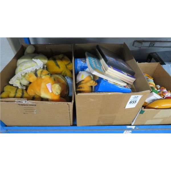 Shelf Lot Garfield Stuffed Animals & Toys