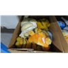 Image 2 : Shelf Lot Garfield Stuffed Animals & Toys