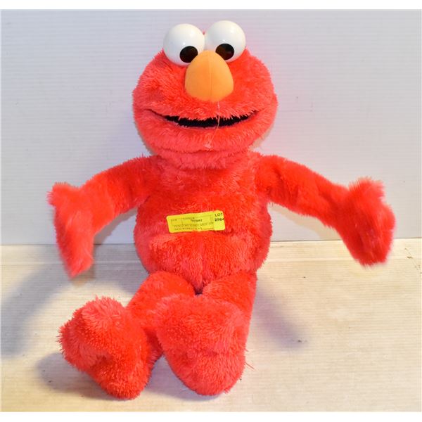 TICKLE ME ELMO LARGE APPROX 20 INCH WORKS TALKS