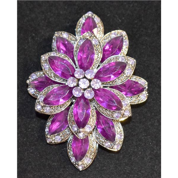 VINTAGE FLOWER BROOCH WITH PURPLE STONES