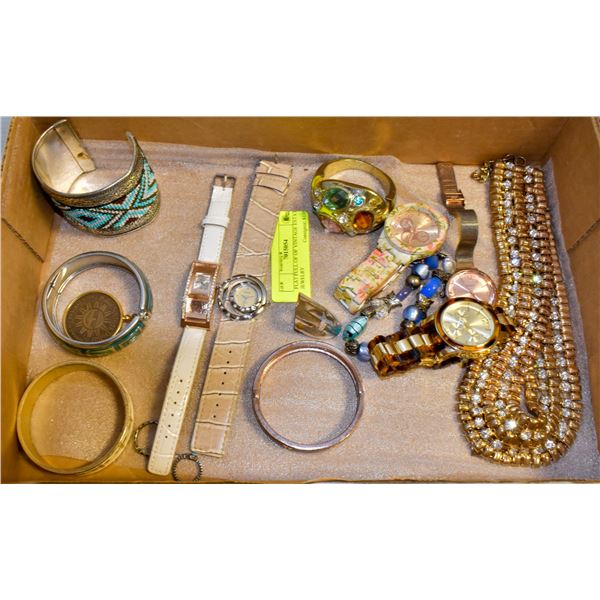 FLAT FULL OF OF VINTAGE ESTATE JEWELRY