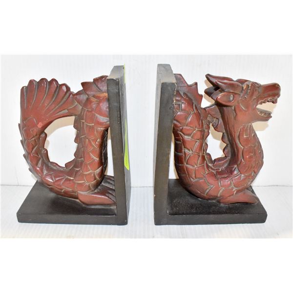 DRAGON BOOKENDS