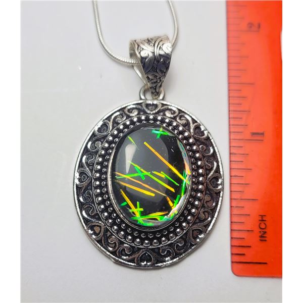 6)  TRIP LATE OPAL OVAL 2" PENDANT ON 18" SNAKE