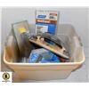 Image 1 : TOTE OF ASSORTED DRYWALLING TOOLS