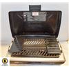Image 1 : COLEMAN PROPANE GRILL