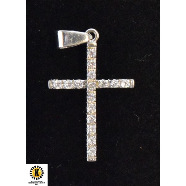 EC93-35 10K WHITE GOLD CZ CROSS PENDANT