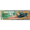 Image 1 : BLACK AND DECKER 16" HEDGE TRIMMER
