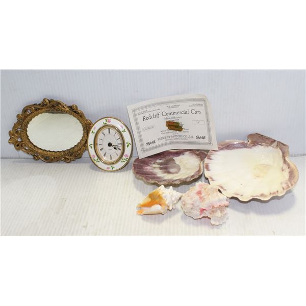 BOX WITH ESTATE SEASHELLS CLOCK AND MIRROR