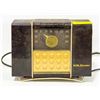 Image 1 : CIRCA 1950'S RCA VICTOR AM RADIO