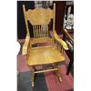 Image 1 : SOLID WOODEN ROCKER