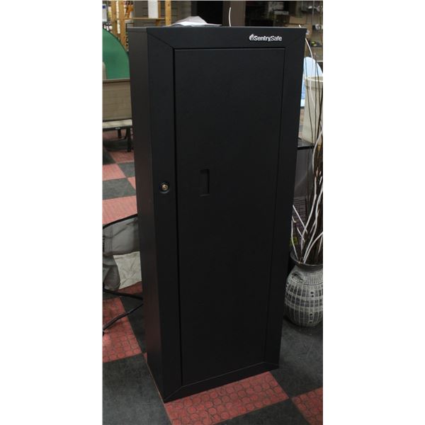 SENTRY SAFE CABELAS 8 GUN SECURITY CABINET